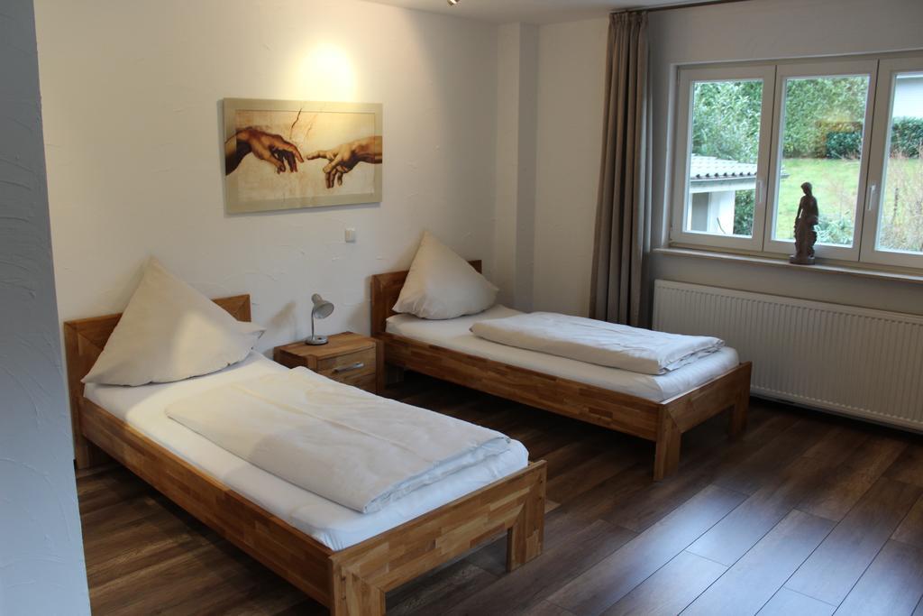 Hotel Ovelgoenner Hof Buxtehude Exterior photo